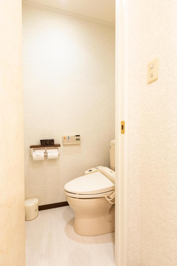 Hotel Vega Takamatsu (Adults Only) Екстер'єр фото